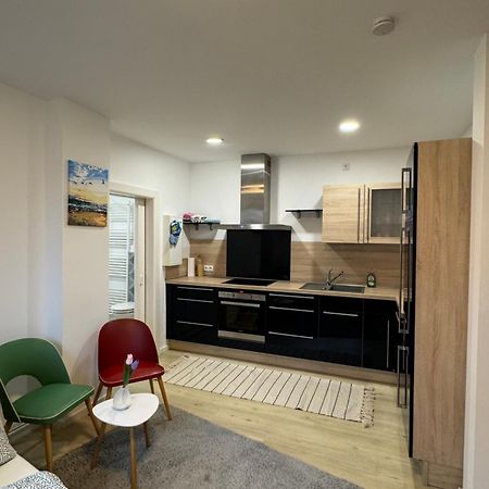 Near Holstentor Modern Apartment Near The Center With Wifi 뤼베크 외부 사진