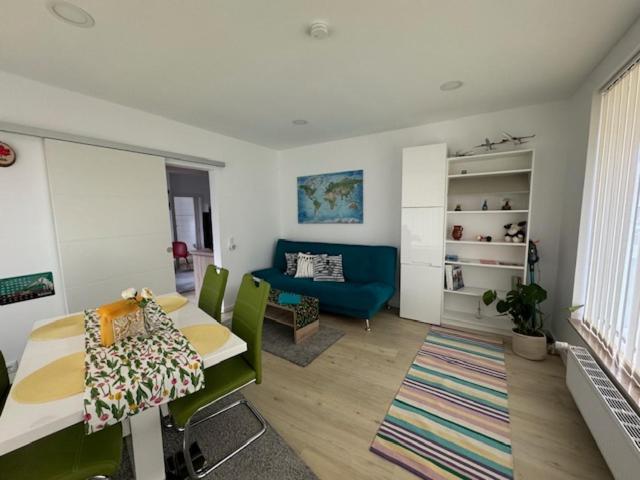 Near Holstentor Modern Apartment Near The Center With Wifi 뤼베크 외부 사진
